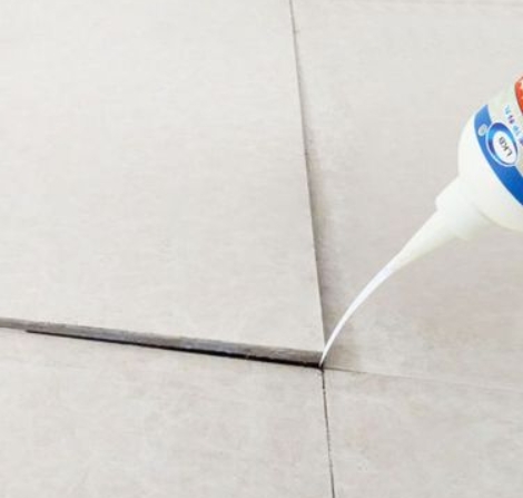 五指山瓷砖空鼓维修公司分享卫生间瓷砖脱落的原因可能有以下几点